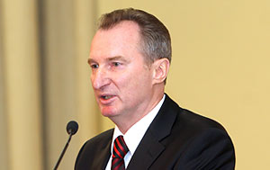 Председатель Витебского облисполкома Александр Косинец