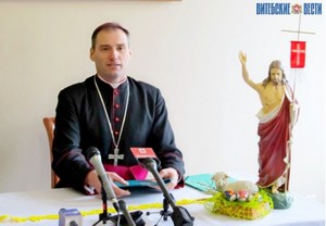 Біскуп Віцебскі Алег Буткевіч. Фота Алеся Бынькова