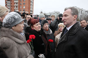 Председатель Витебского облисполкома Александр Косинец на торжественном митинге, посвященном Дню памяти воинов-интернационалистов
