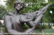 
 В Витебске отметили 136-летие со дня рождения Марка Шагала    