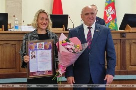 
 Около 40 женщин Витебской области удостоены ордена Матери и
премии Туснолобовой-Марченко    