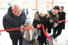 
 Первый многоквартирный дом с лифтом торжественно открыли в
Городке (05.01.2023)   